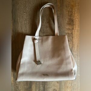 Nine West handbag tote with multiple compartments. Light Beige color.